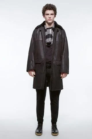 Look 10